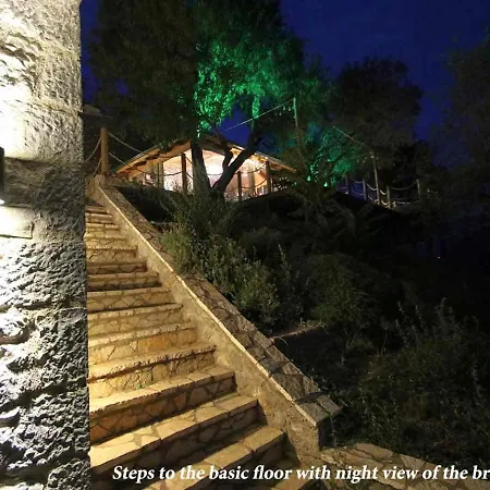 Almondhouse Suites With Fireplace - Adults Only