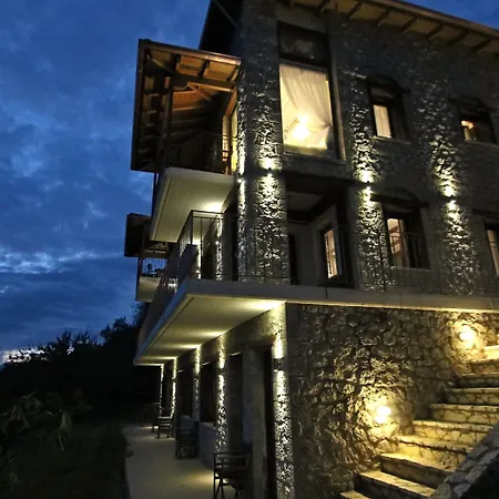 Almondhouse Suites With Fireplace - Adults Only Arachova