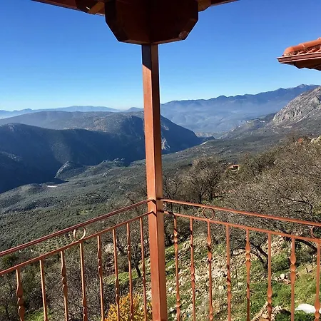 Almondhouse With Fireplace - Adults Only * Arachova
