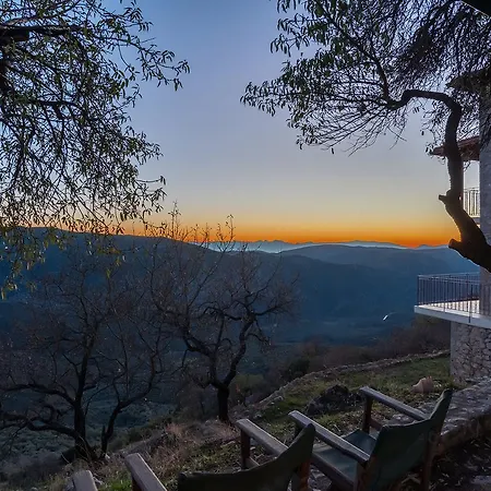 Apartment Almondhouse Suites With Fireplace - Adults Only