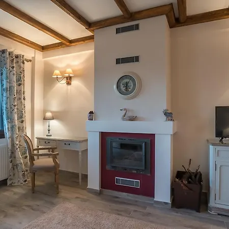 Almondhouse With Fireplace - Adults Only