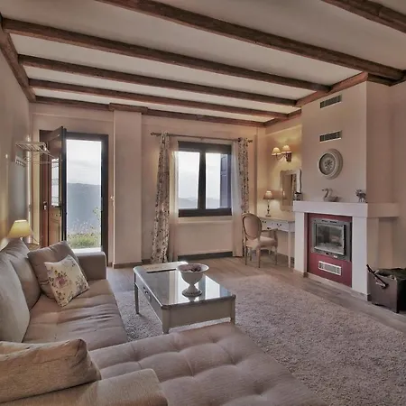 Almondhouse With Fireplace - Adults Only アラコバ