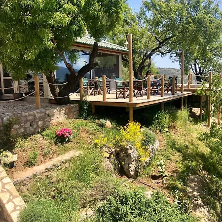 Apartment Almondhouse Suites With Fireplace - Adults Only *