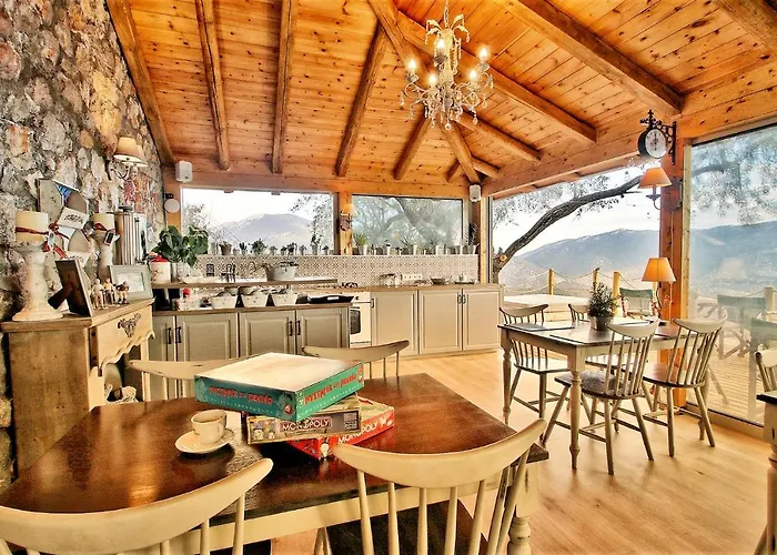 Almondhouse Suites With Fireplace - Adults Only *